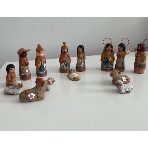 Vintage Tonala 50's Terra Cotta Mexican Clay Nativity 14 Piece Hand Painted Set - Picture 1 of 8